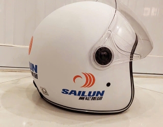 Nón bảo hiểm mẫu 2